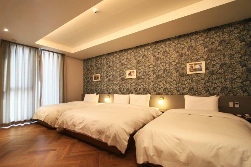 Perfect Hotel Gimhae ภายนอก รูปภาพ